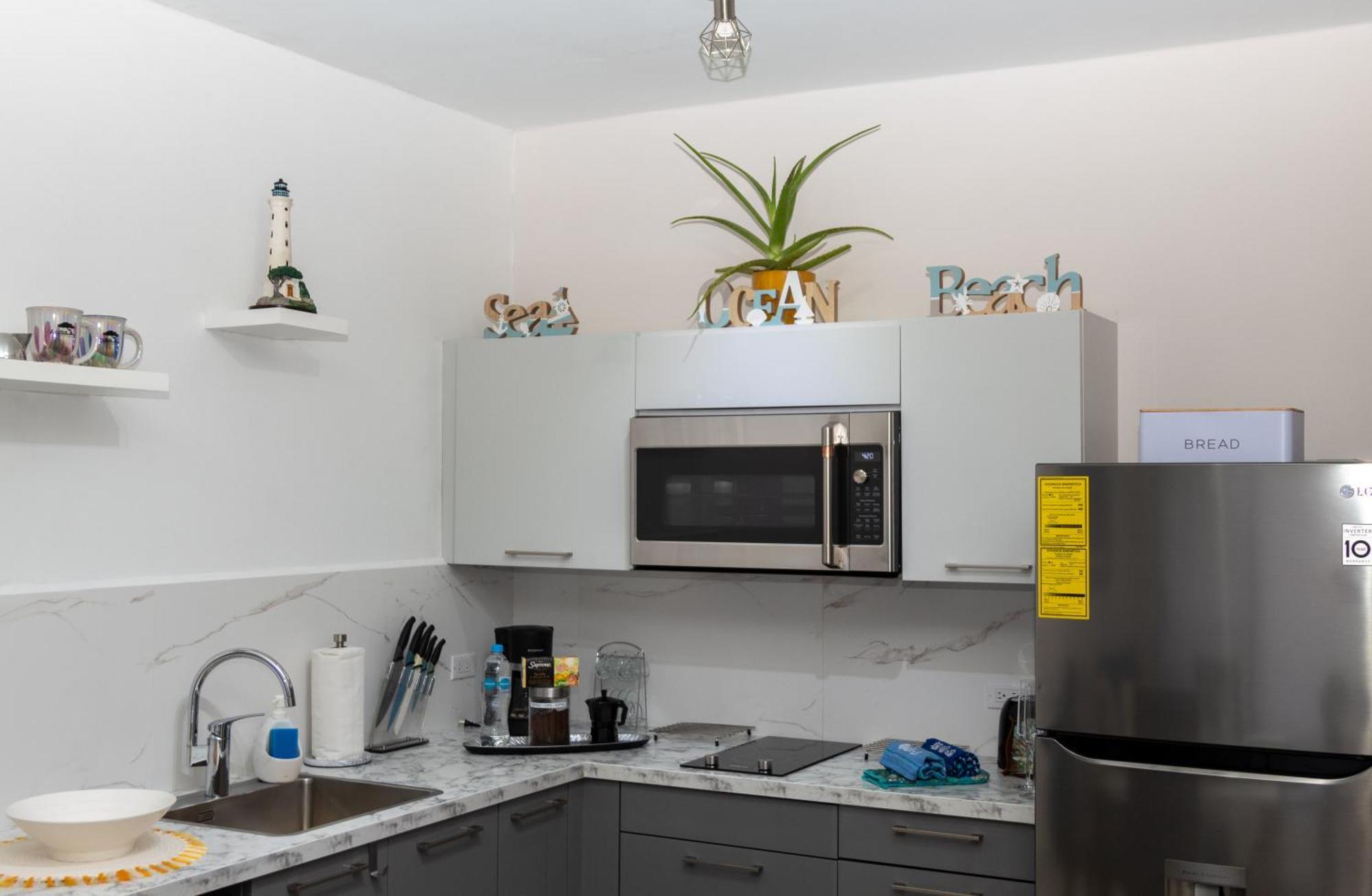 New! Cozy 1 Bedroom Condo- Gold Coast, Noord Aruba Palm Beach Exterior photo